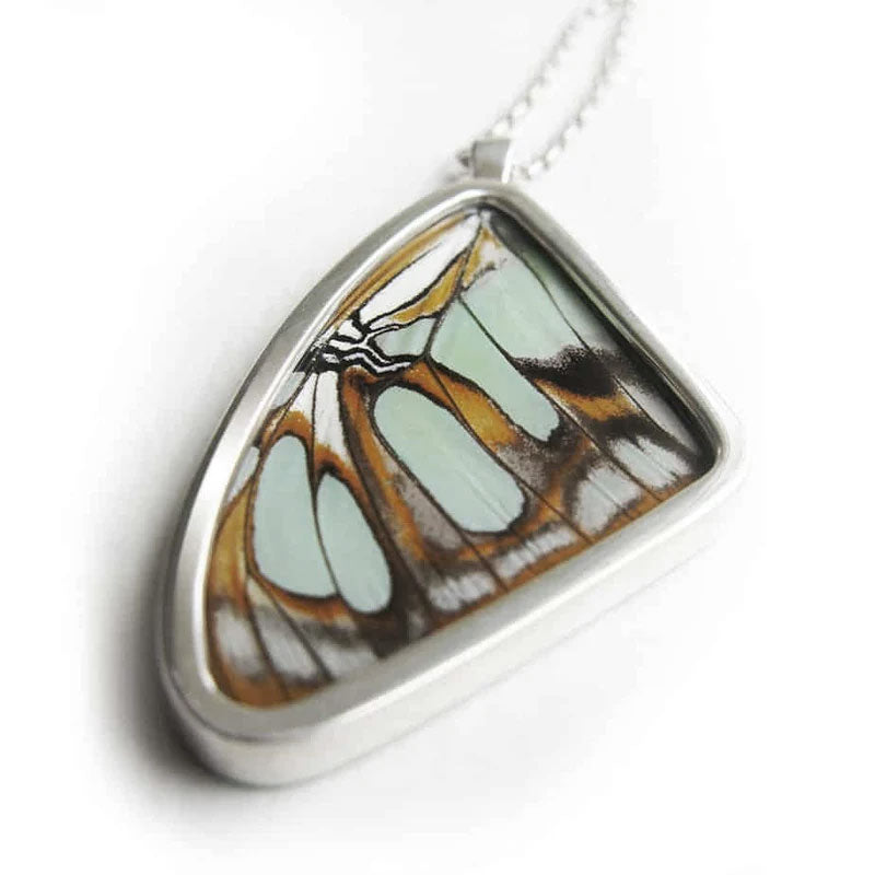 Siproeta Victorina Stelenes Single Pendant