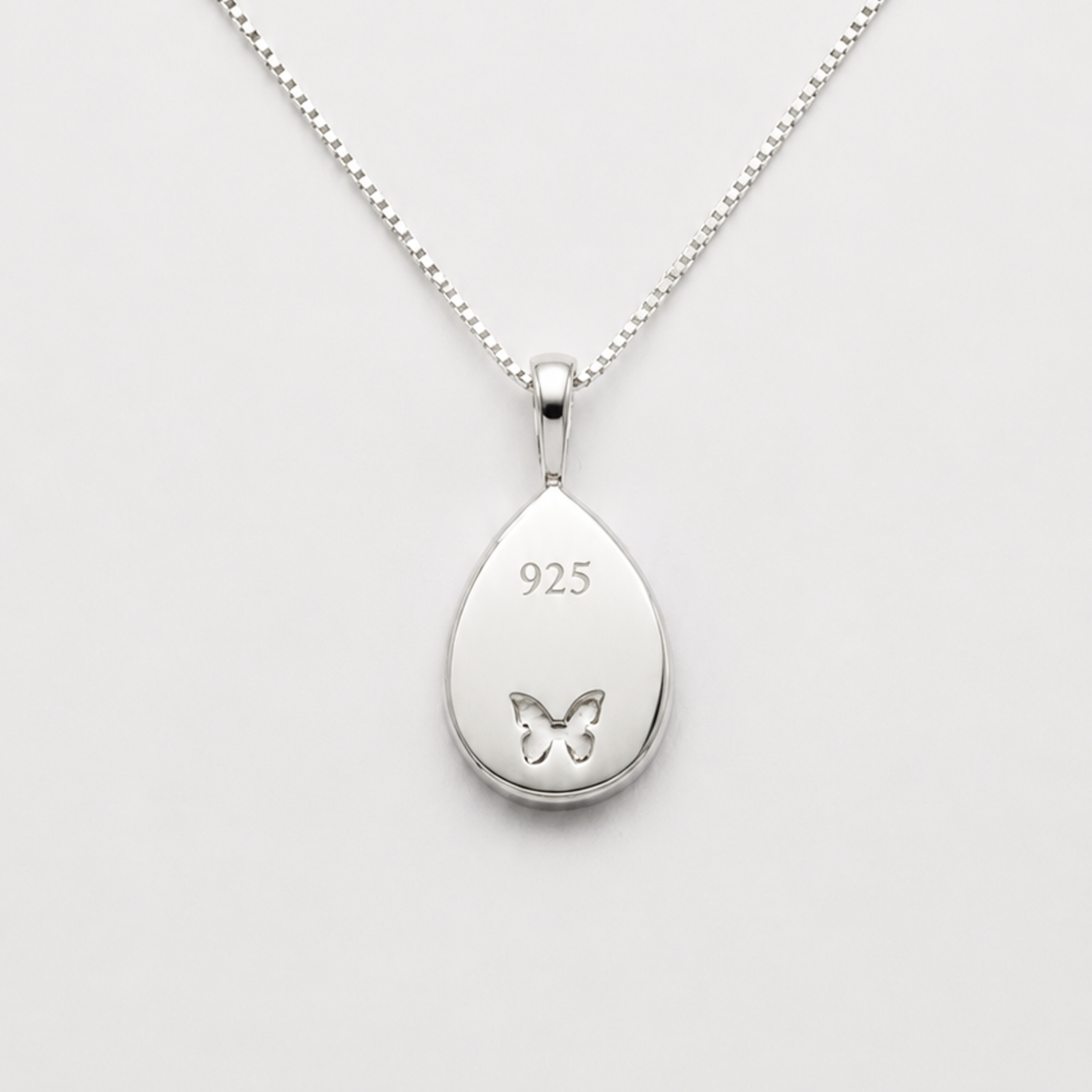 Morpho Sulkowskij Teardrop Cabochon Charm