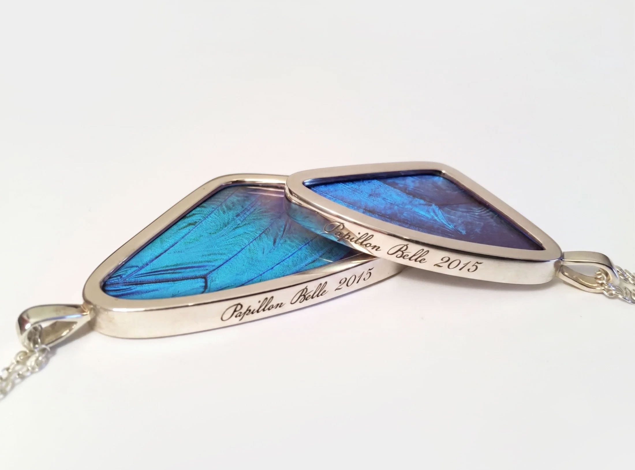 Papillon Belle butterfly pendant morpho amanthonte
